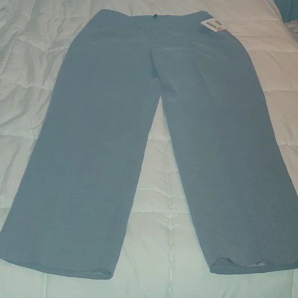 NWT Liz Claiborne Collection slacks. Sz 12 women's - Picture 3 of 6